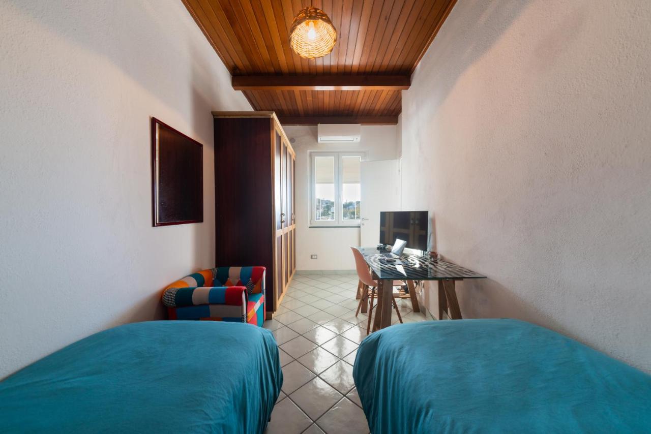 דירות איסקיה La Casa Sul Porto מראה חיצוני תמונה
